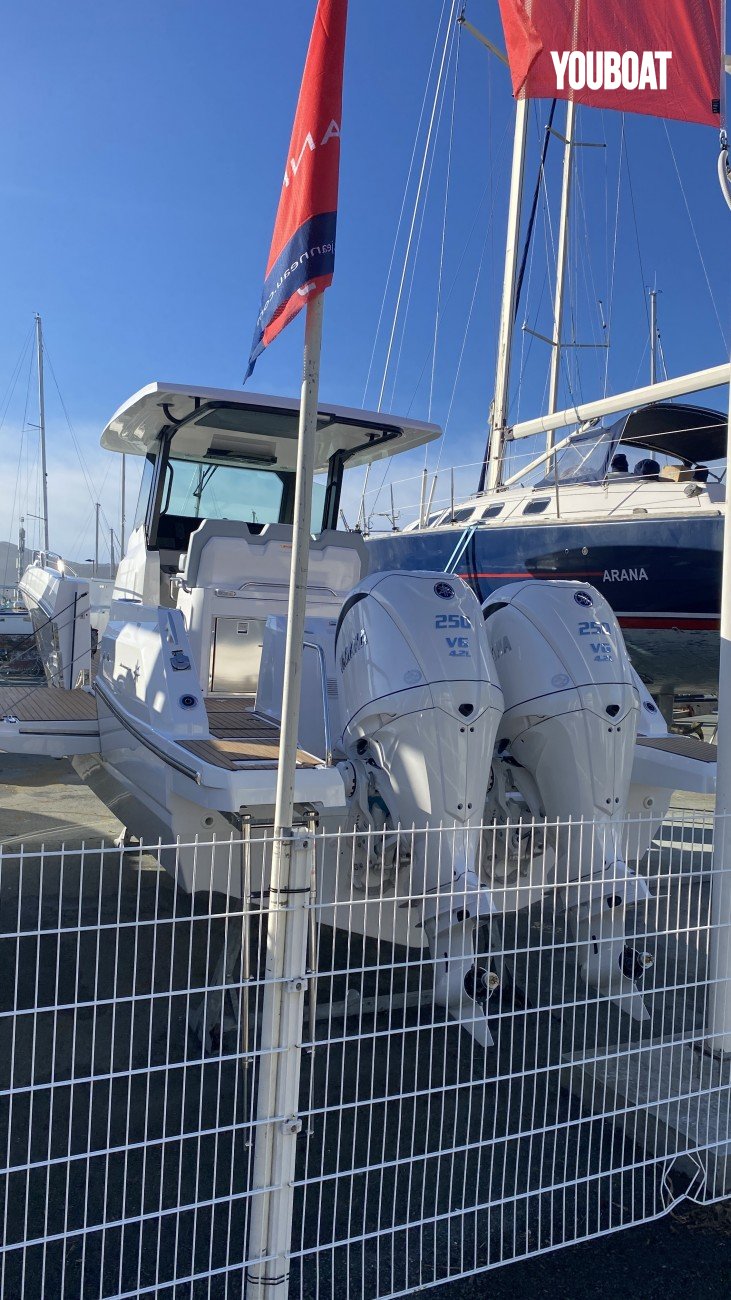 bateau-jeanneau-cap-camarat-90-cc-serie-2-10095227-yb