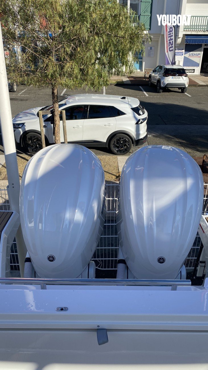 bateau-jeanneau-cap-camarat-90-cc-serie-2-10095249-yb